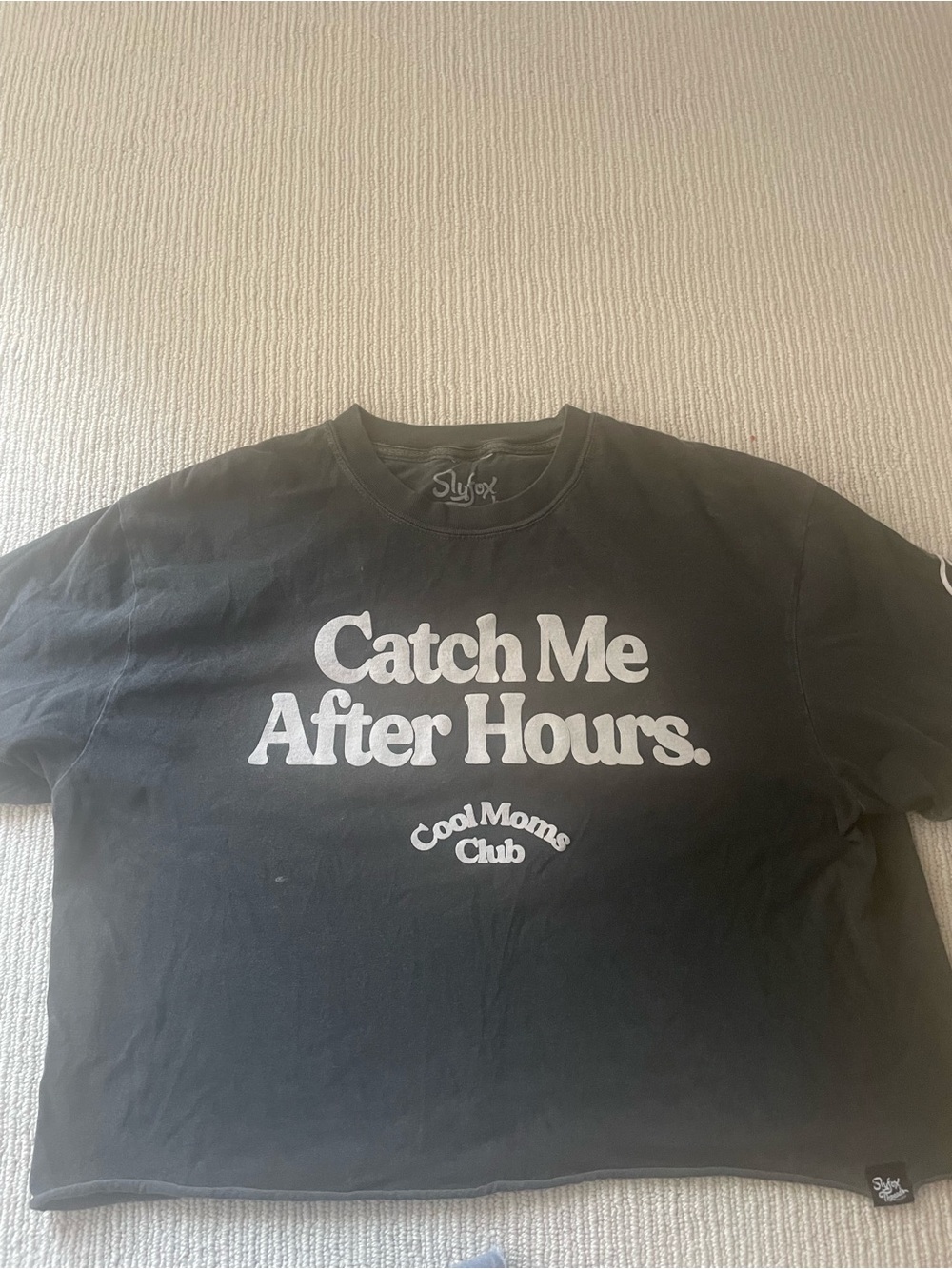 Catch Me After Hours Black Graphic Tee womens size large b27